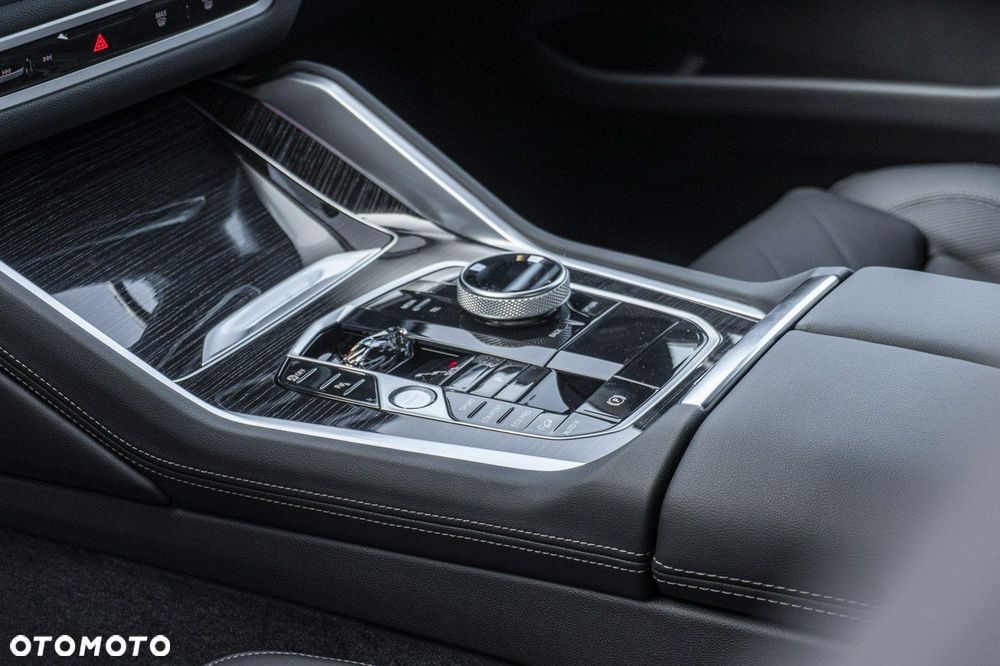 BMW X6 - 19