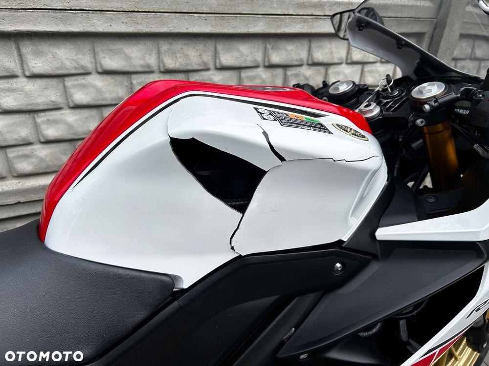 Yamaha YZF - 5