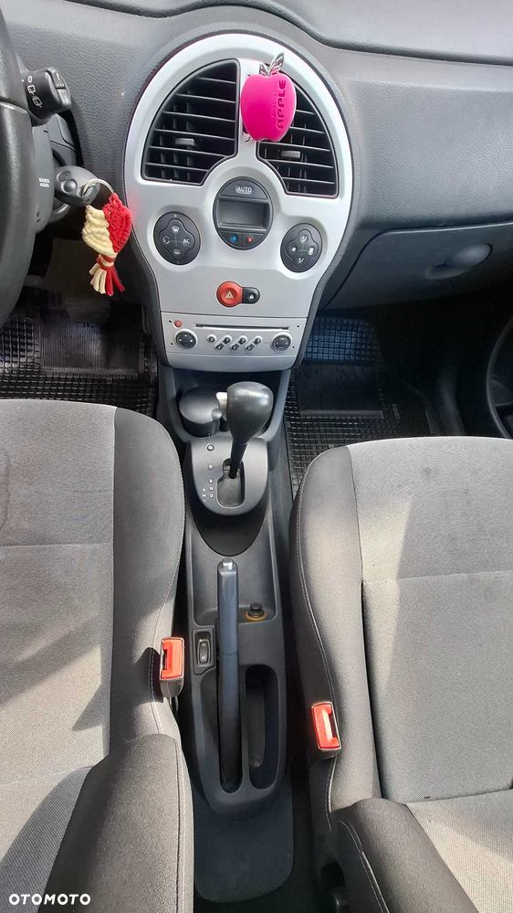 Renault Modus - 6