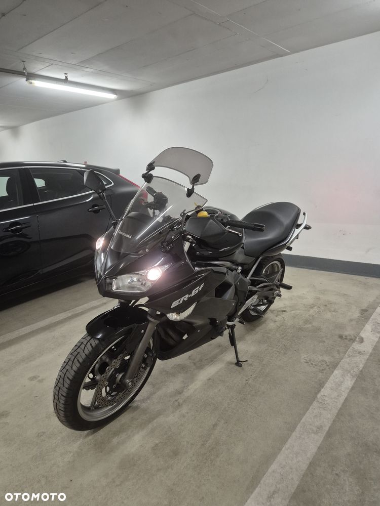 Kawasaki ER - 1