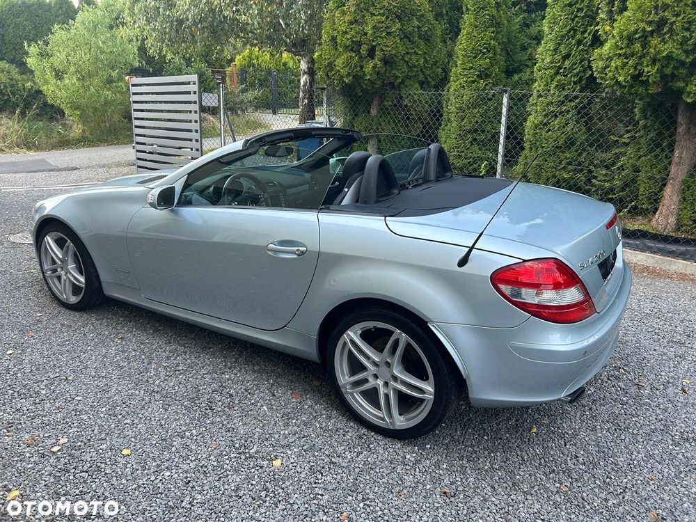 Mercedes-Benz SLK - 22