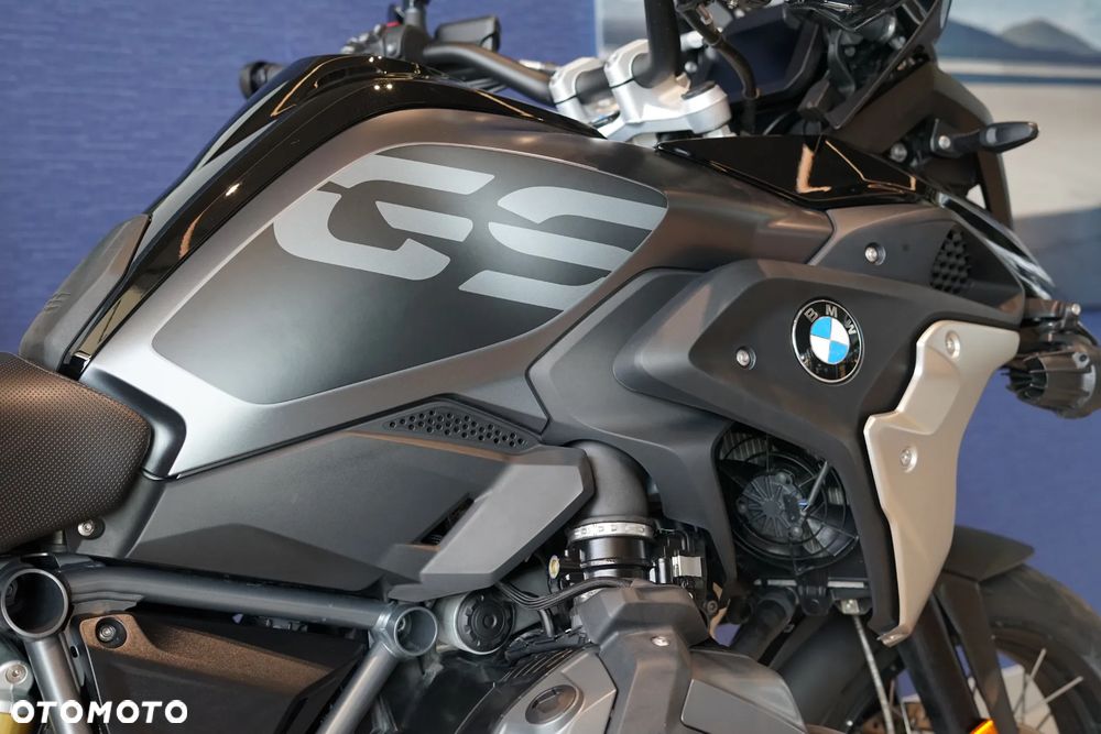 BMW R - 11