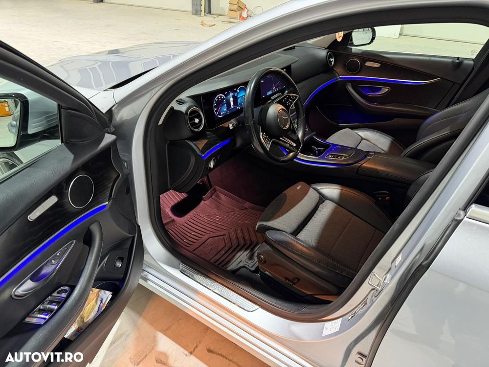 Mercedes-Benz E 220 d 4MATIC 9G-TRONIC Exclusive - 17