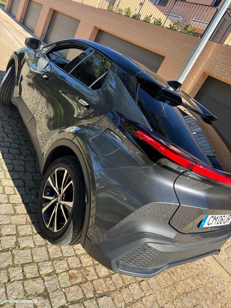 Toyota C-HR - 11