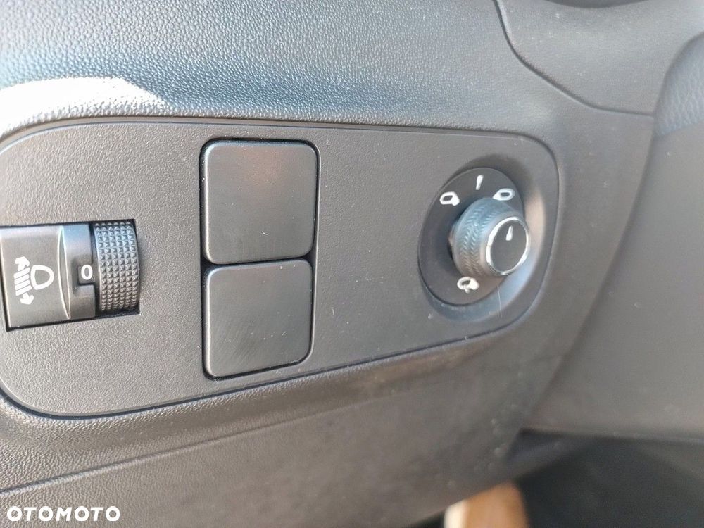Citroën C3 1.2 PureTech Max - 17