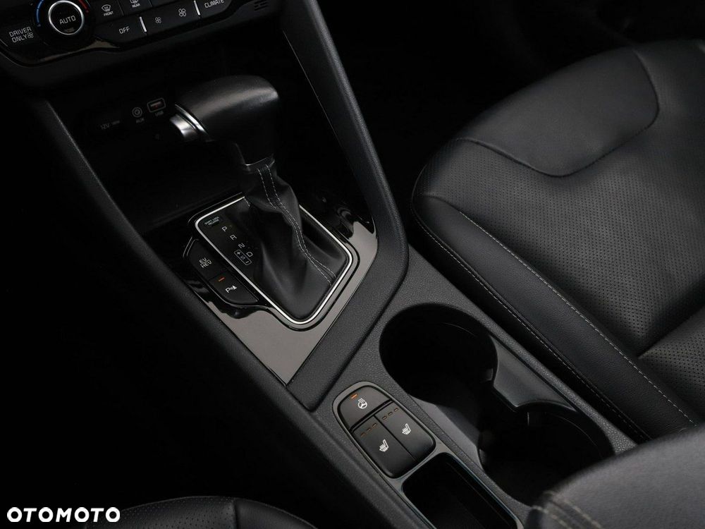 Kia Niro 1.6 GDI Plug-in Hybrid L - 31