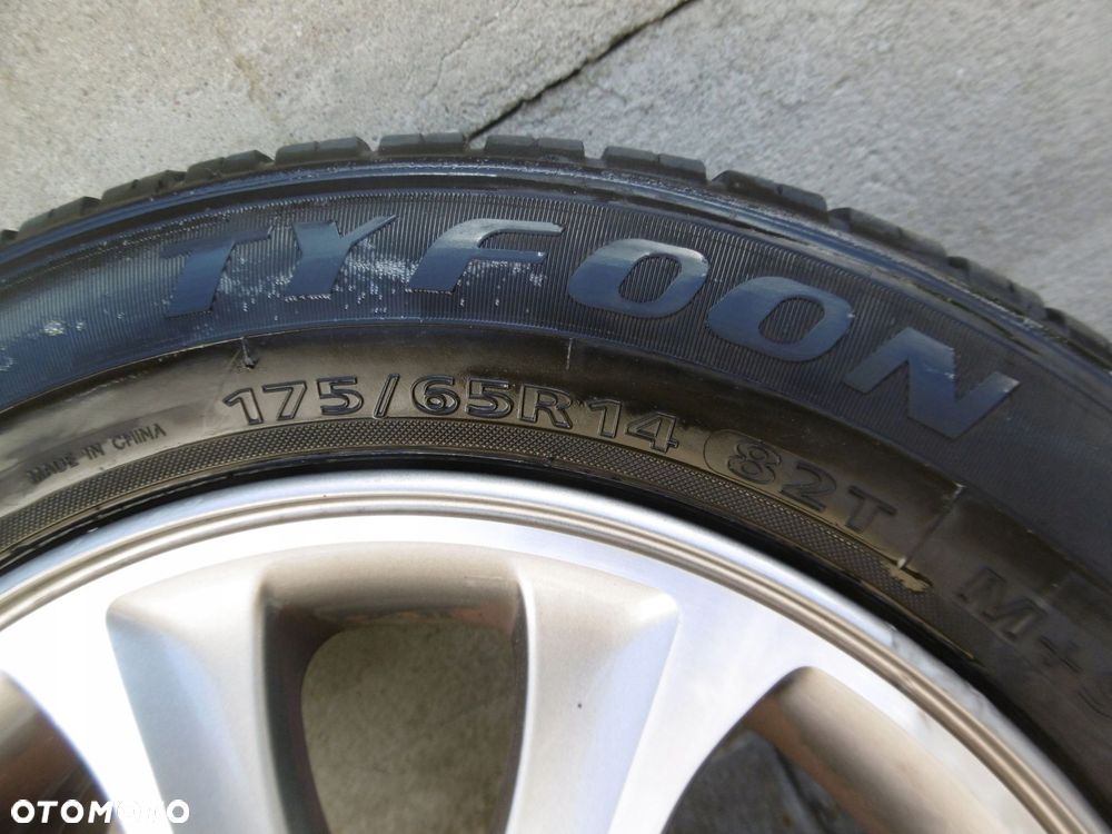 hyundai i10 5.5jx14 et47 4x100 - felga oryginał - 5