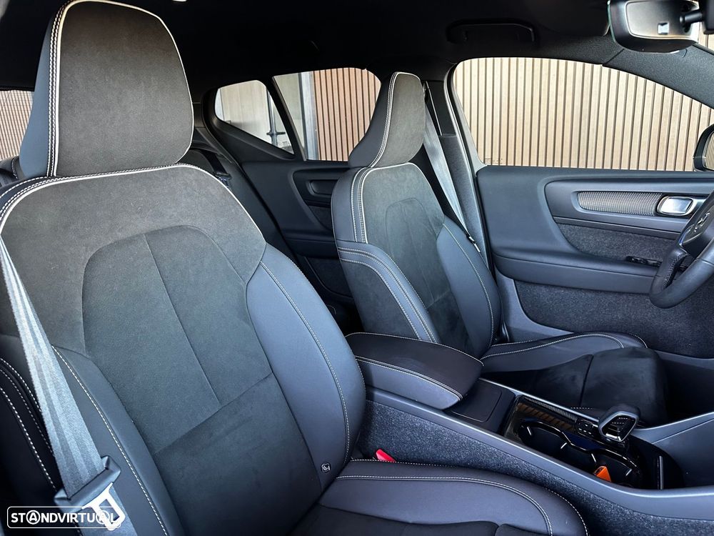 Volvo XC 40 Recharge Pro - 26