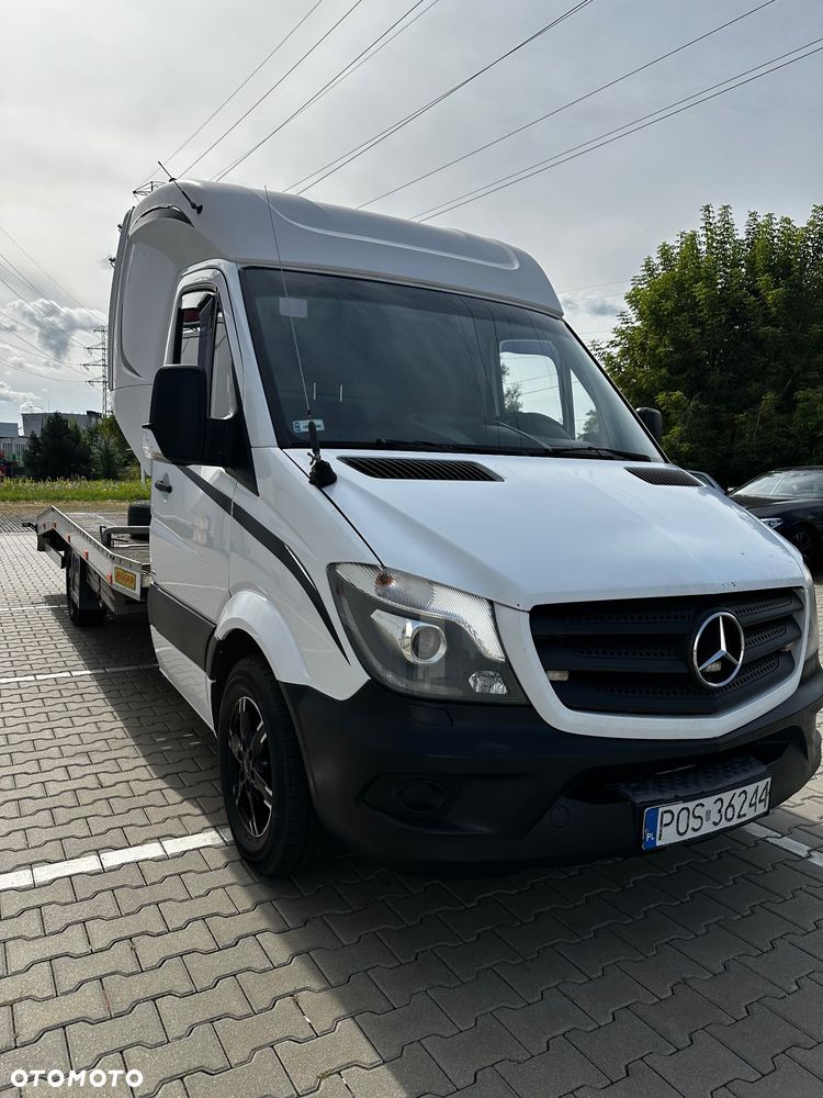 Mercedes-Benz SPRINTER 319 906 - 4