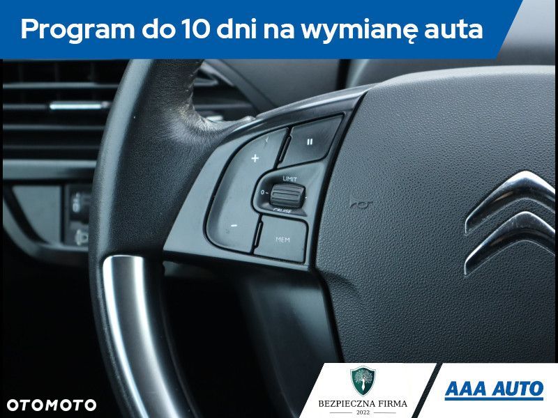 Citroën C4 Picasso - 19