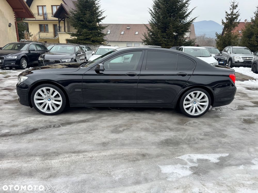 BMW Seria 7 - 34