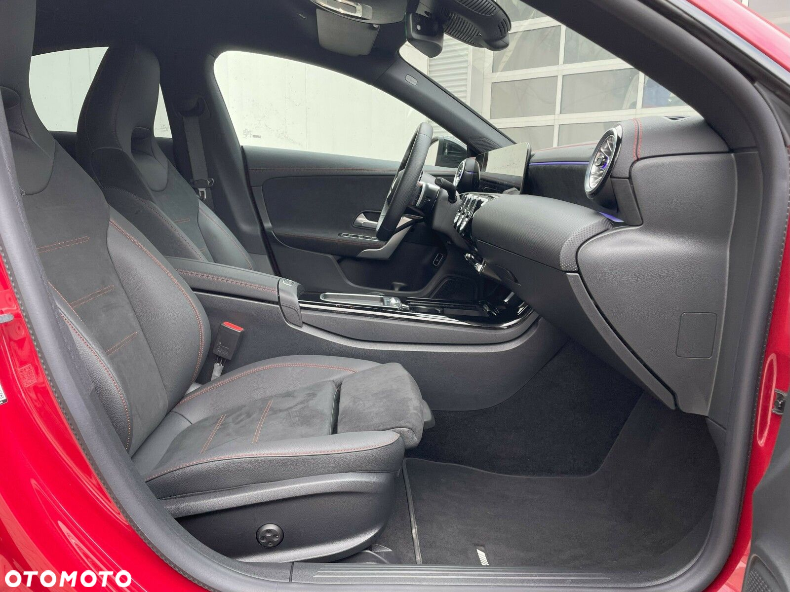Mercedes-Benz CLA - 20