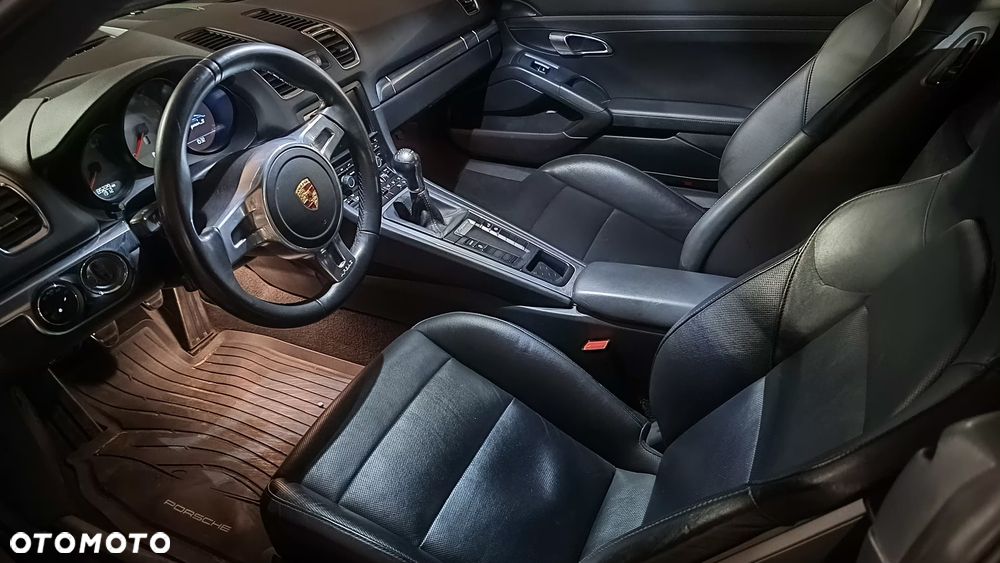 Porsche Cayman - 12