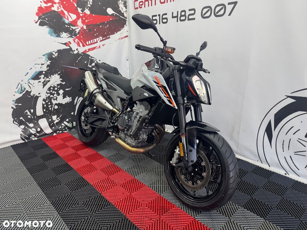 KTM Duke - 4