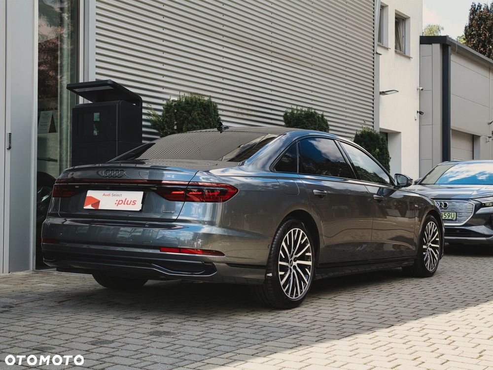 Audi A8 - 14