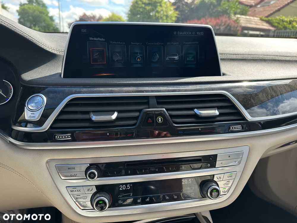 BMW Seria 7 730d xDrive - 18