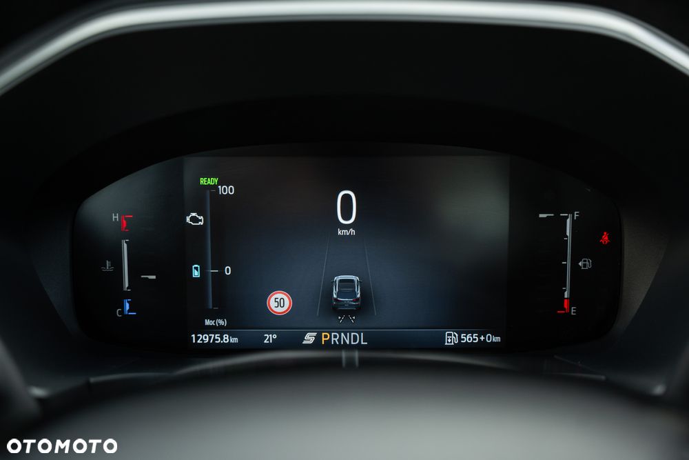 Ford Kuga 2.5P PHEV FWD ST-Line - 38