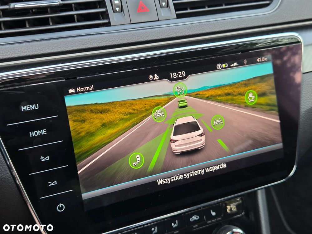 Skoda Superb 2.0 TDI SCR 4x4 Sportline DSG - 23