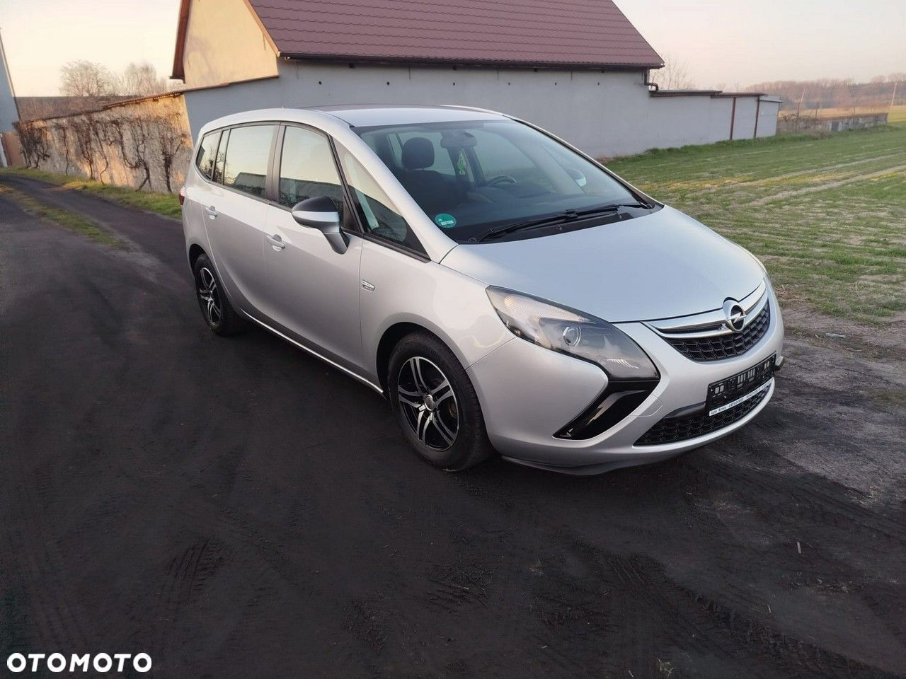 Opel Zafira - 1