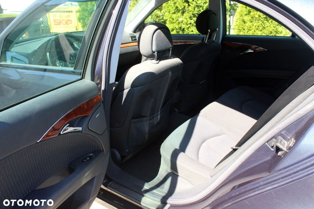 Mercedes-Benz Klasa E 200 Kompressor Automatik Elegance Sport Edition - 3