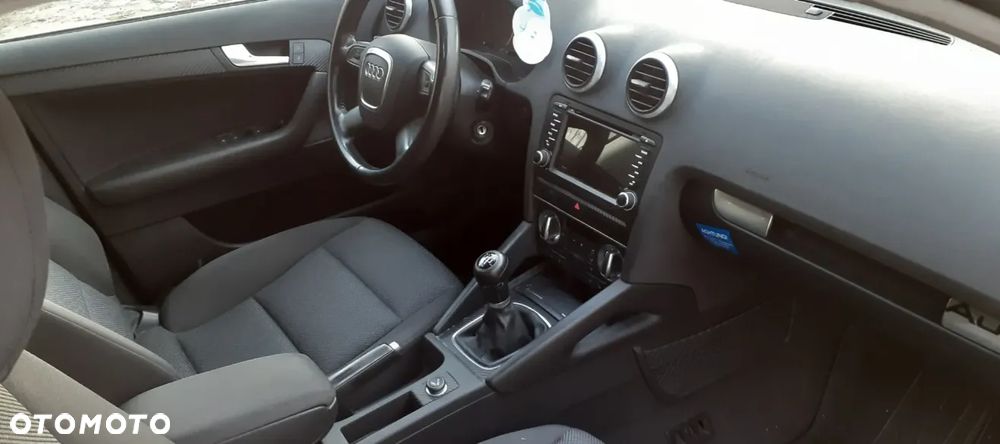 Audi A3 Sportback - 4