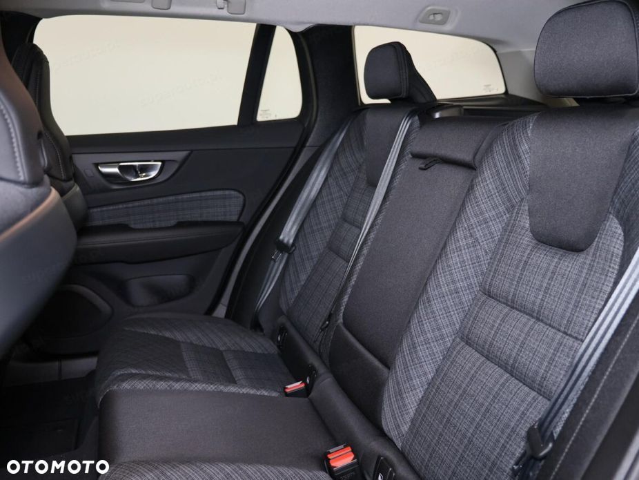 Volvo V60 B4 B Core - 16