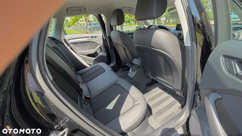 Audi A3 Sportback - 8