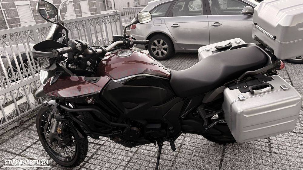 Honda VFR Crosstuer 1200 - 16