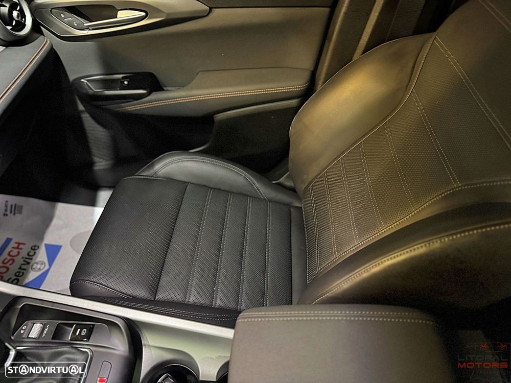 Alfa Romeo Tonale 1.5 Hybrid Sprint - 20