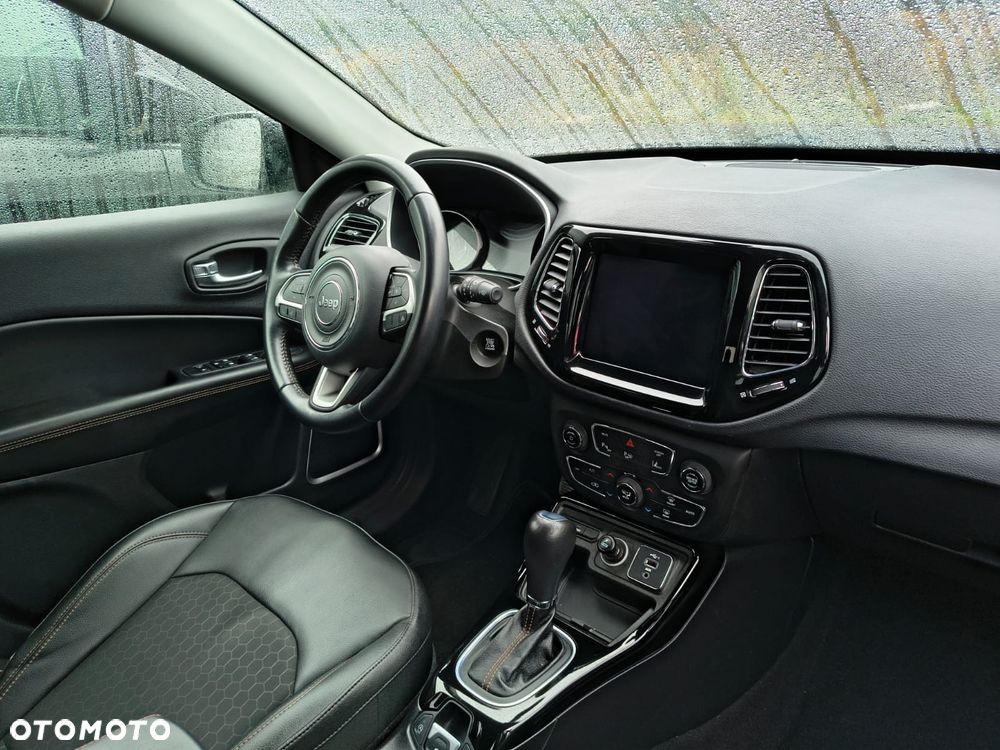 Jeep Compass 1.3 T-GDI I4 Automatik Limited - 17