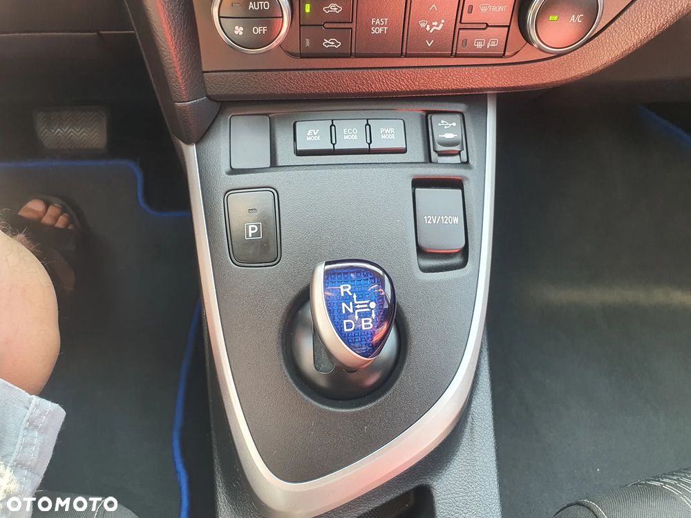 Toyota Auris - 23