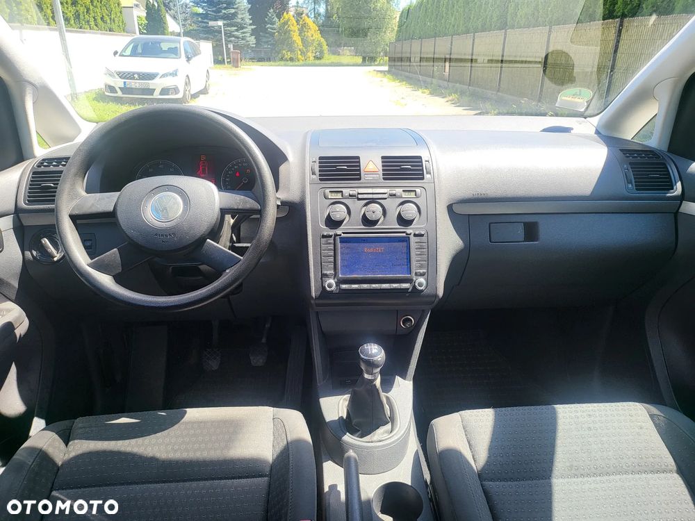 Volkswagen Touran 1.6 - 15