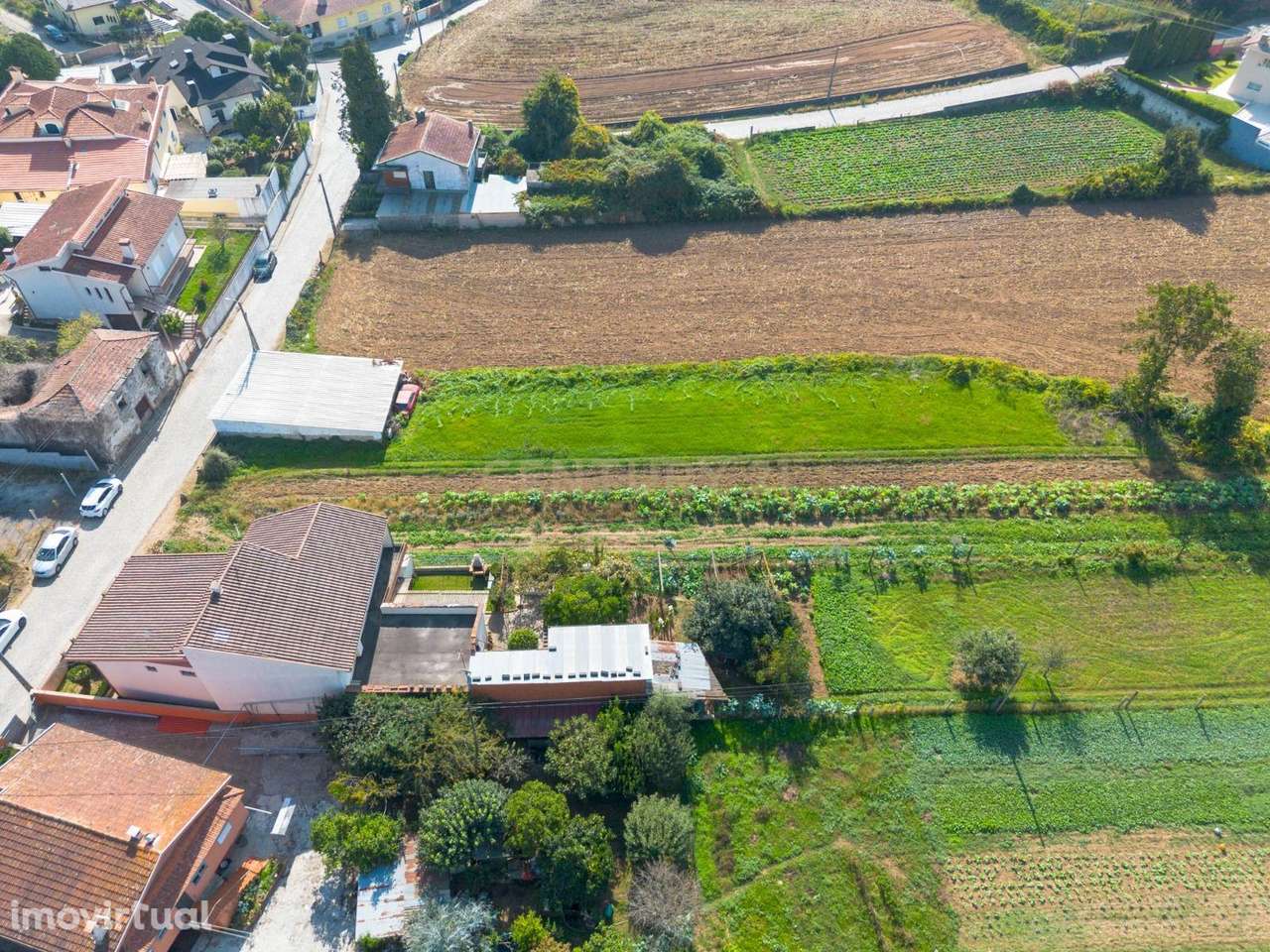 Terreno com capacidade construtiva em S.Pedro da cova!! - Grande imagem: 5/12