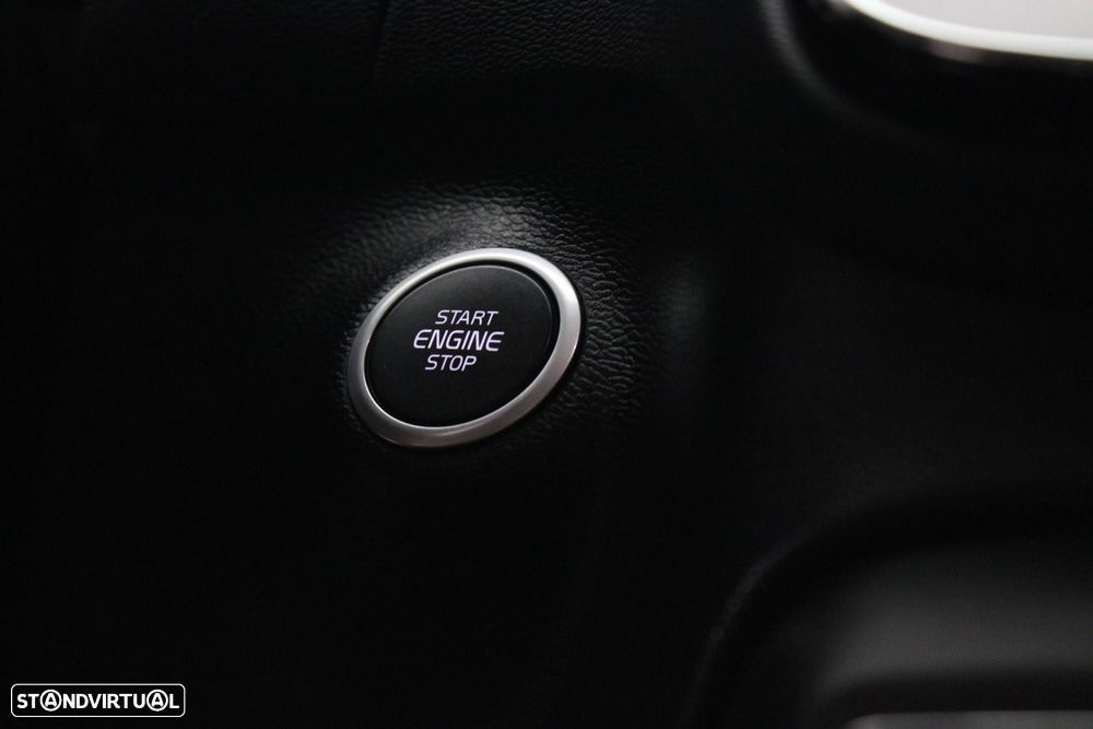 Volvo XC 40 1.5 T2 Momentum - 24