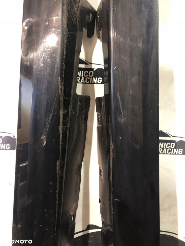 LISTWA PROGOWA LEWA PRAWA BMW 1 F40 668 SCHWARZ 2 - 3