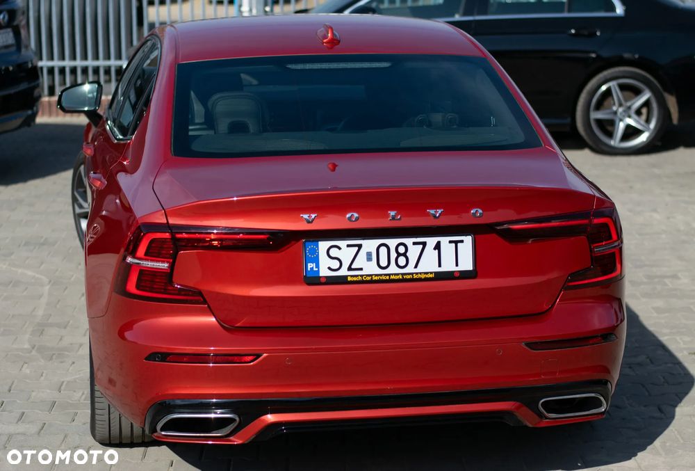 Volvo S60 ver-t8-recharge-awd-geartronic-rdesign - 35