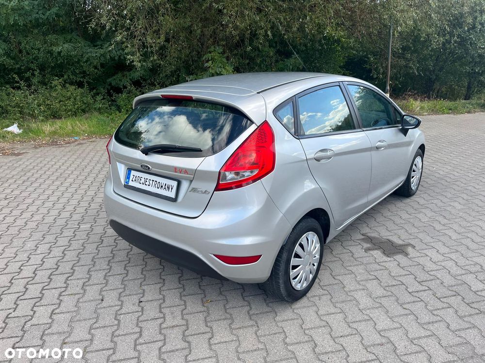 Ford Fiesta - 6
