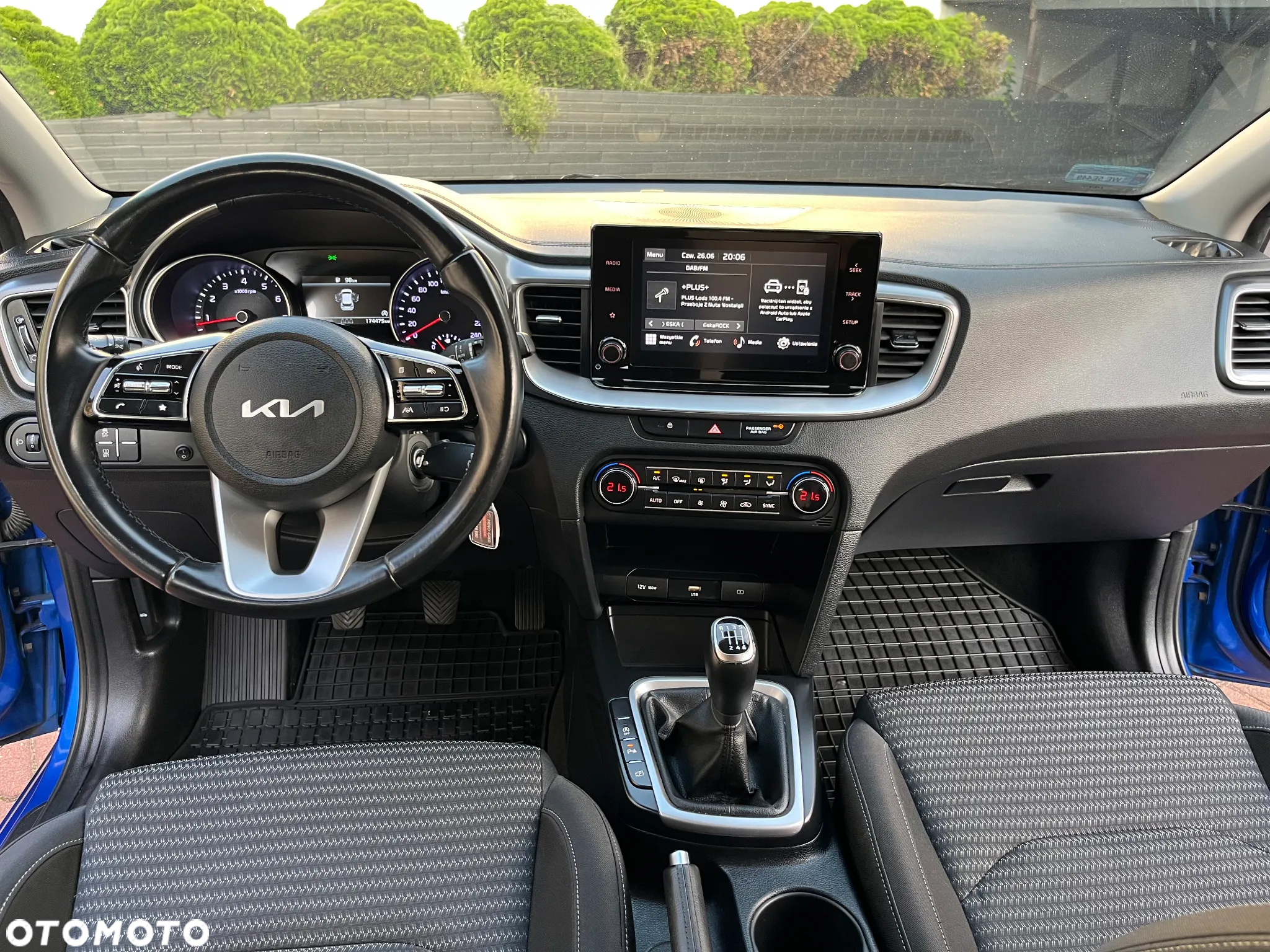 Kia Ceed 1.5 T-GDI M - 10