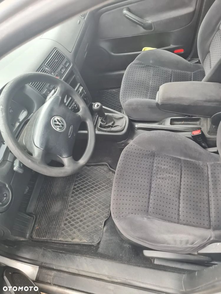Volkswagen Golf - 7