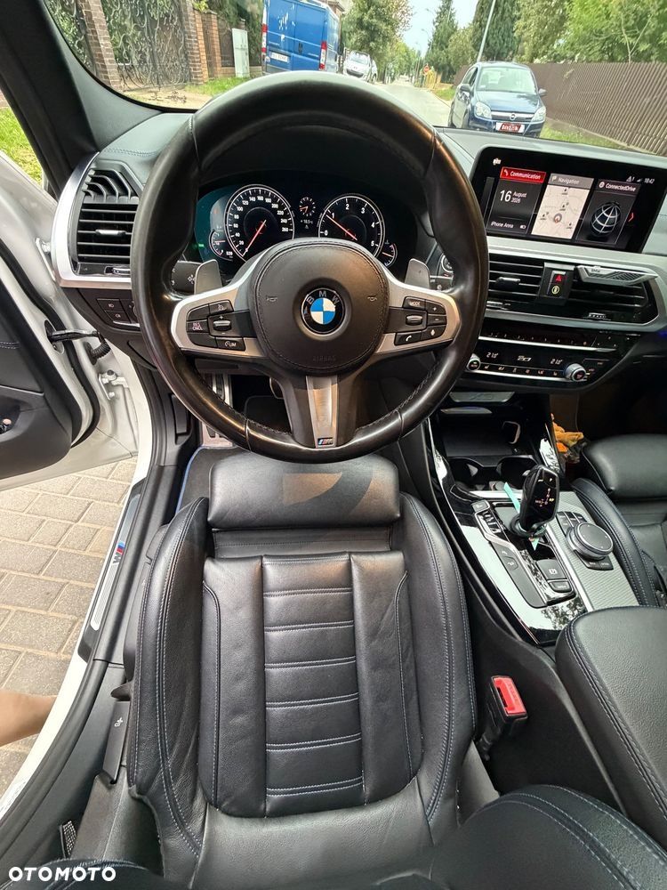BMW X3 xDrive20d - 16