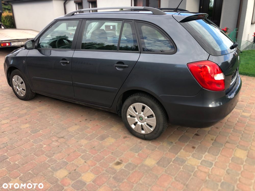 Skoda Fabia 1.4 16V Fun - 5