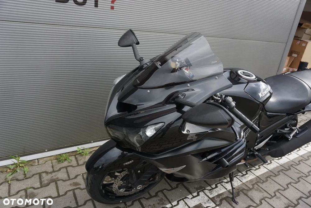 Kawasaki ZZR - 17