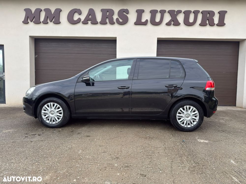 Volkswagen Golf 1.6 TDI DPF BlueMotion Technology Comfortline - 6