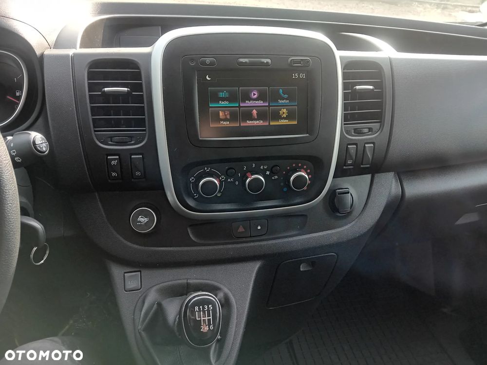 Renault Trafic - 22
