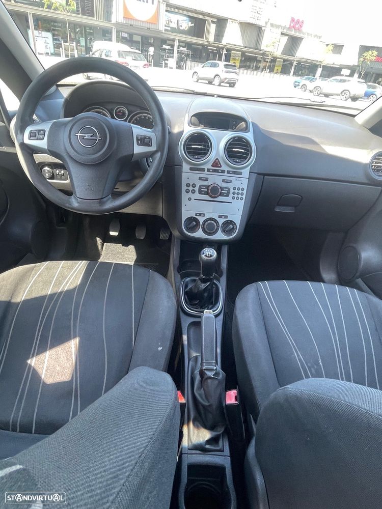 Opel Corsa 1.3 CDTi Enjoy - 10