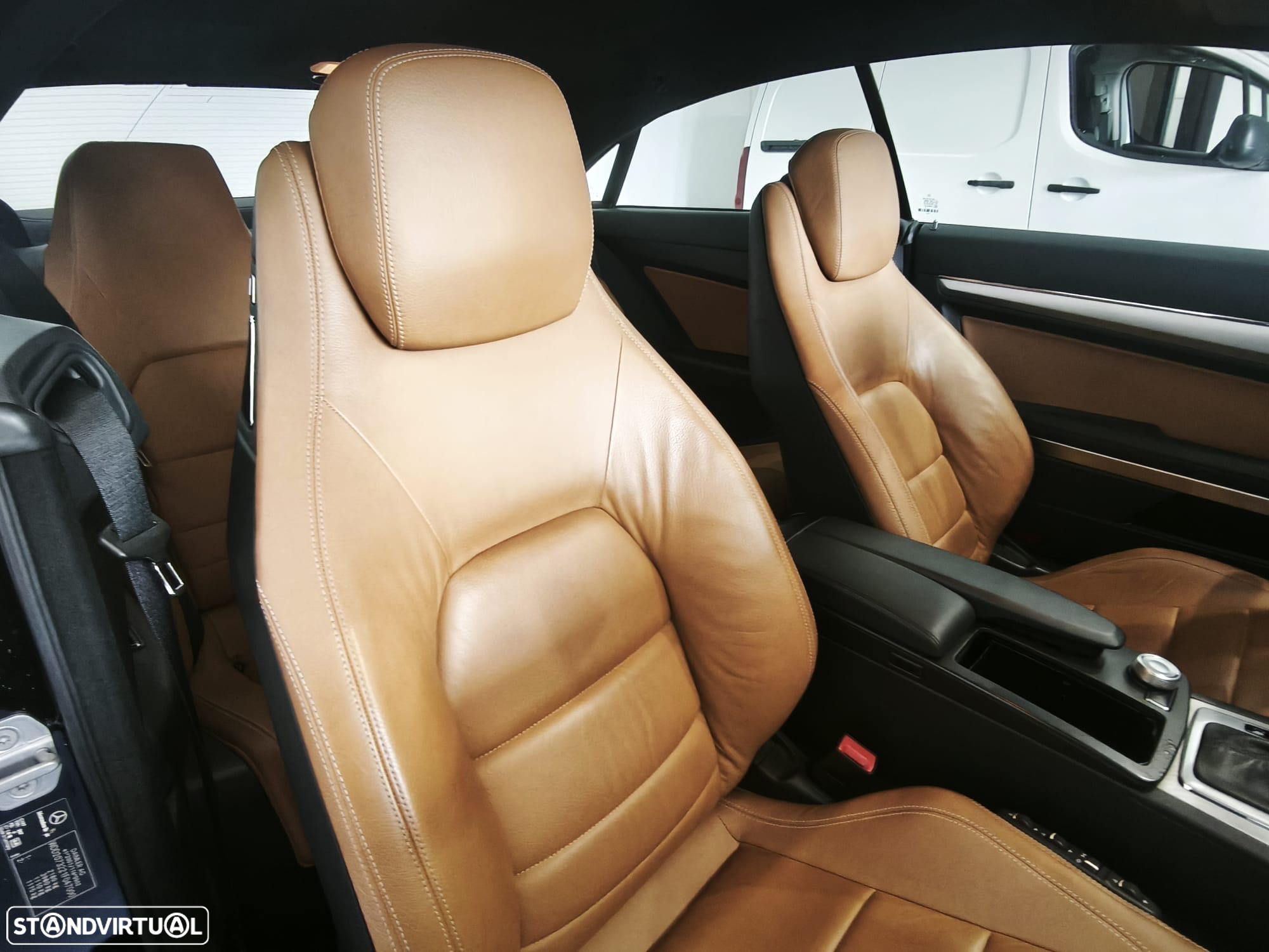 Mercedes-Benz E 350 CDi Avantgarde BlueEfficiency Auto - 12