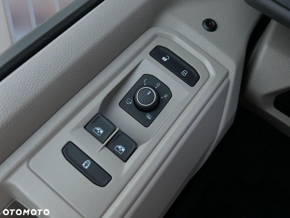 Volkswagen California - 31
