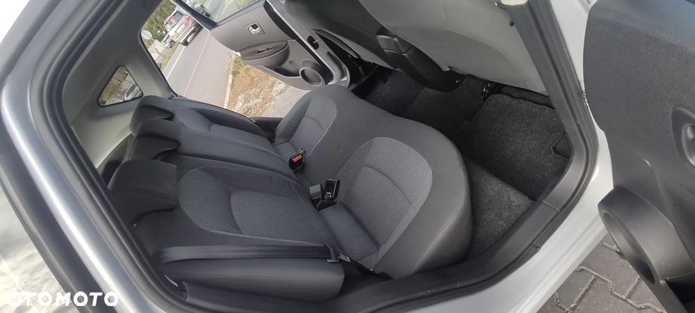 Nissan Qashqai 1.6 I-Way - 22