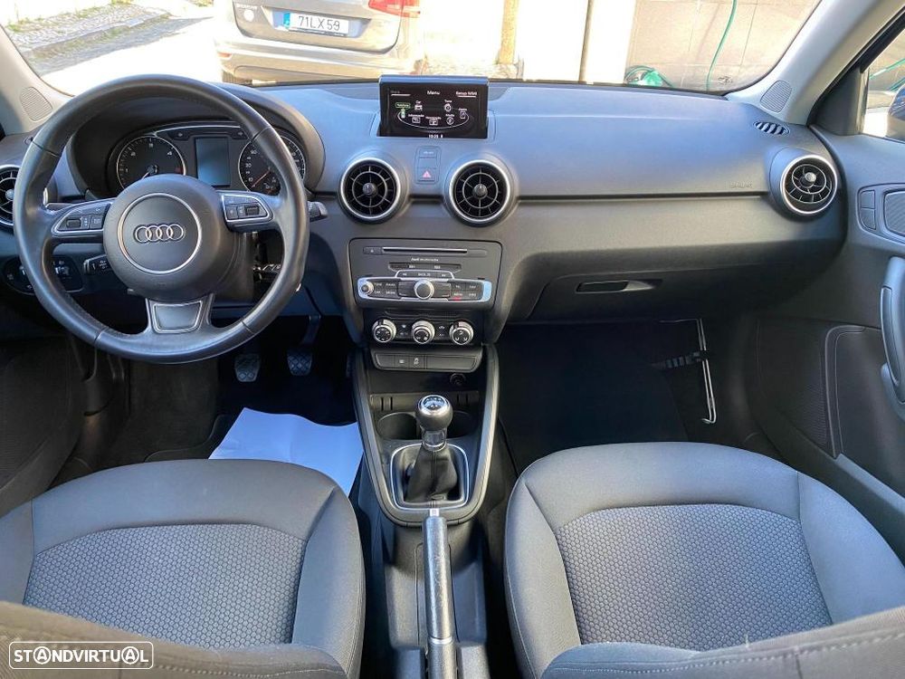 Audi A1 Sportback 1.4 TDI (ultra) design - 10