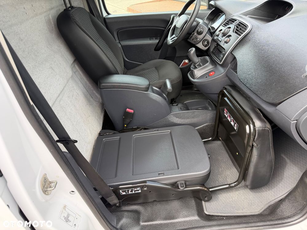 Renault Kangoo Maxi - 28